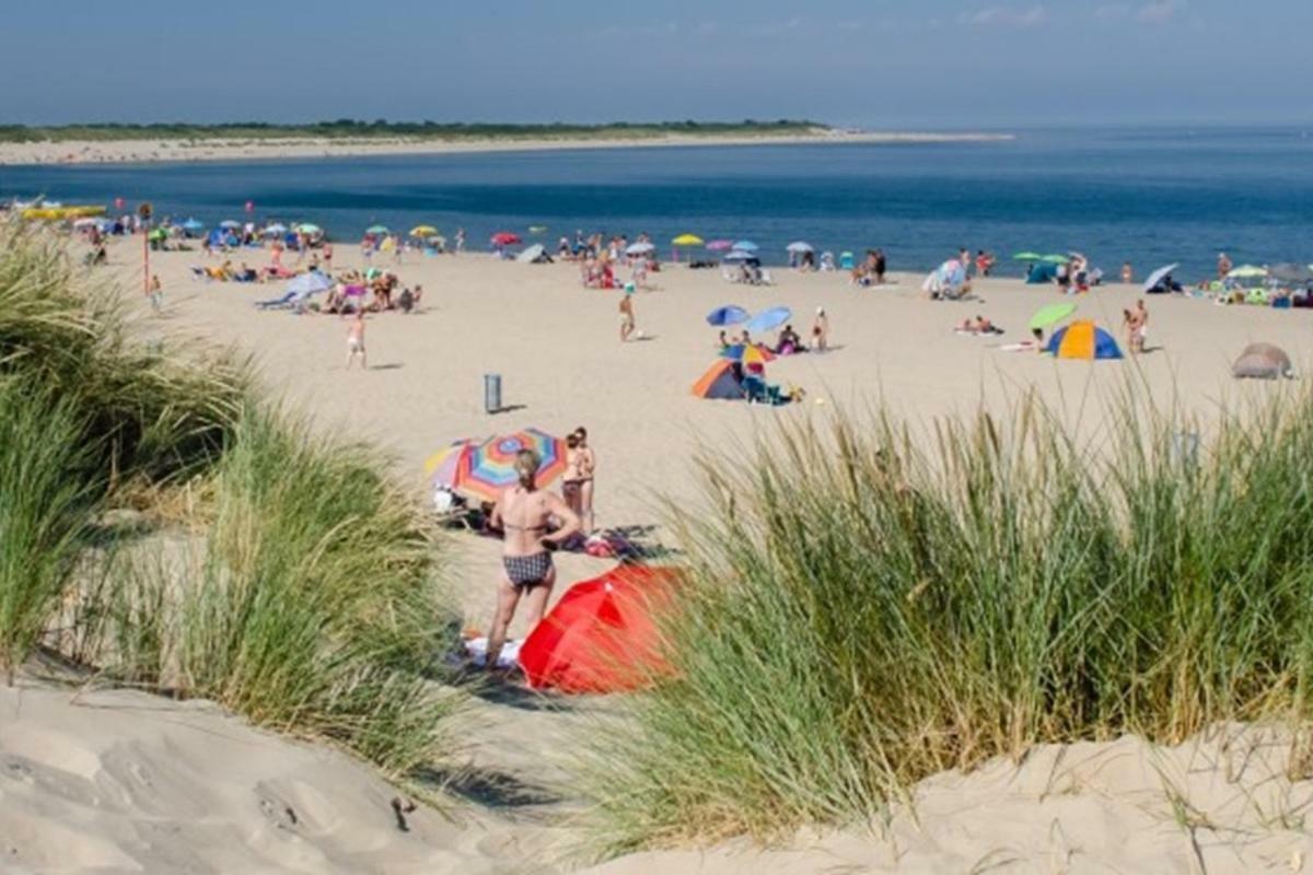 Het Kunstenaarshuis Kamperland Luaran gambar
